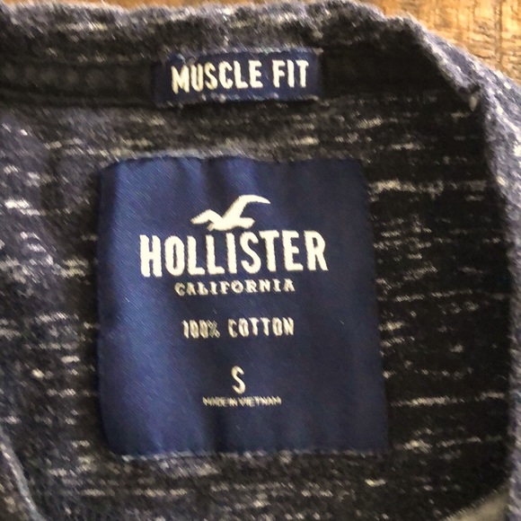 California Hollister T-Shirt - Picture 4 of 5